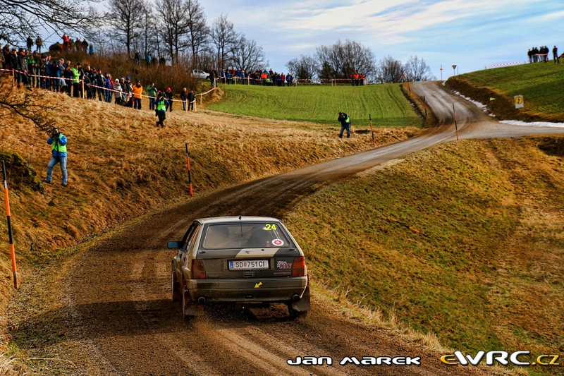 Illustration for article titled Rally photos from beyond the WRC